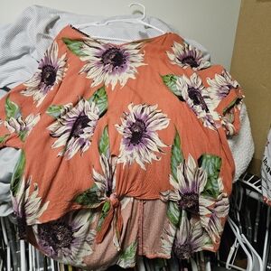 Cute tie up shirt nice